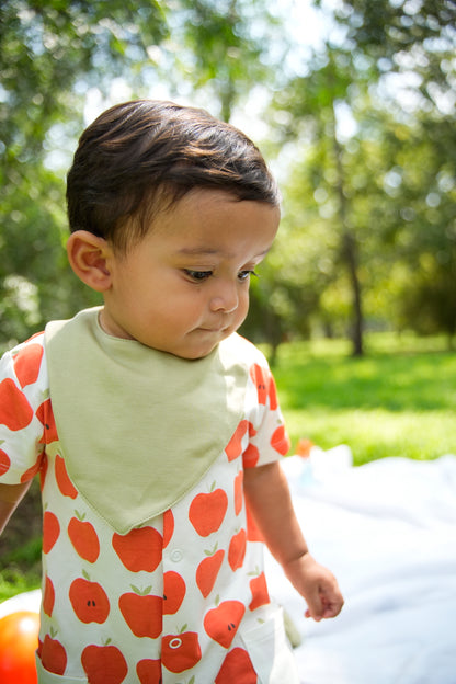 Who's the Moss Bandana Bib